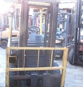 ขายรถ โฟล์คลิฟท์ TCM รุ่น FD20Z4 ขายรถ โฟล์คลิฟท์ TCM รุ่น FD20Z4