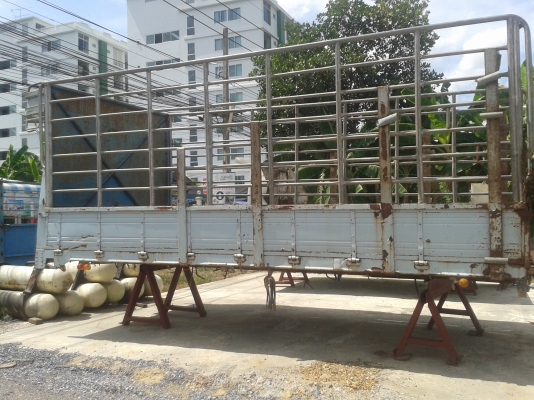 กะบะคอกเหล็ก