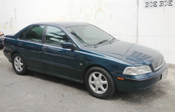 1999 VOLVO, S40 2.0i 16V 1999 VOLVO, S40 2.0i 16V