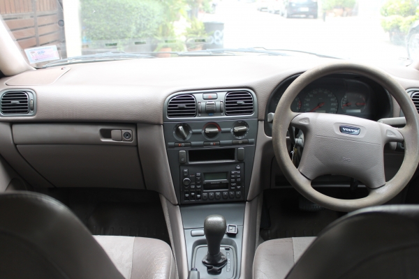 1999 VOLVO, S40 2.0i 16V 1999 VOLVO, S40 2.0i 16V