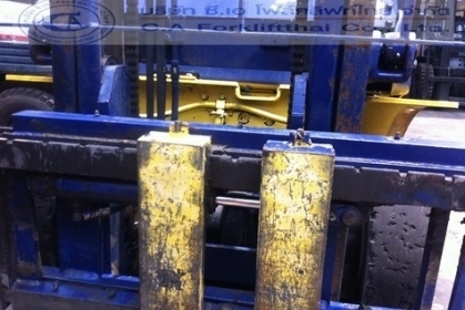 ขาย รถโฟล์คลิฟท์ KOMATSU รุ่น FD25-12C