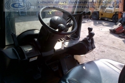 ขายรถ โฟล์คลิฟท์ TOYOTA รุ่น 8-FG15