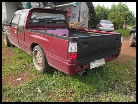 อีซูซุ วางเครื่อง J สภาพสวย ยางดี 4 เส้น