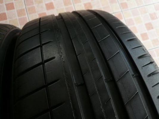 ขายยาง MICHELIN PS3----215-50-17----ปี11 (1ชุด)