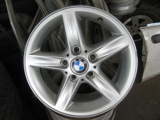 ขายล้อ BMW ขอบ 16 นิ้วสแตนดาร์ด