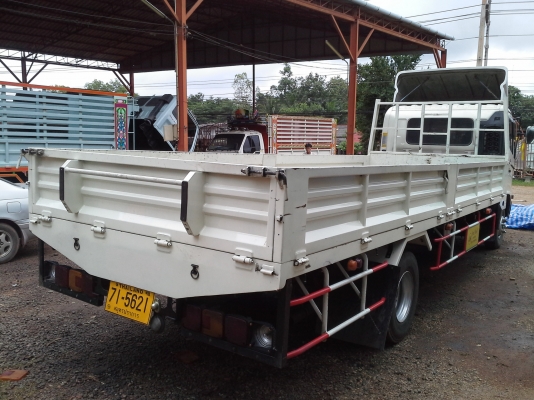 ขาย 6ล้อ HINO FC4JLRAเครื่อง165แรงม้าสภาพสวยๆกระบะเหล็กราคาต่อรองได้คับ