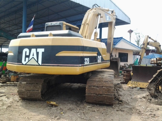 ขายแม็กโครCAT-320  -Bเวอชั้นทู  รถสวยเต็มพร้อมใช้งานสถาพเดิมปั้มคอสั้นชีเรี้ยนสูง