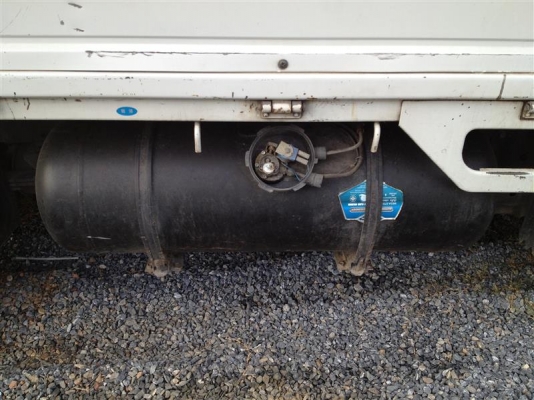 ขายด่วน Isuzu Elf LPG (Auto) ขายด่วน Isuzu Elf LPG (Auto)