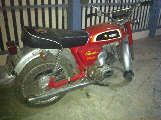 ขาย a 100 สภาพแน่นๆ ทะเบียนเต็ม พร้องโอน