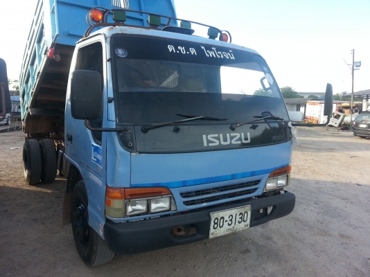 หลุดจองครับNPR120ดั๊มพ์รถห้างแท้ตามสภาพ