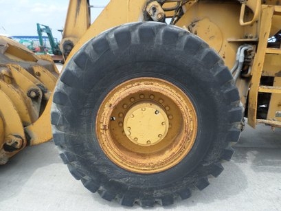 รถตัก KOMATSU 530 รถตัก KOMATSU 530