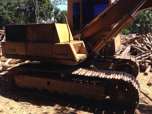 โคมัสสุ 120 รุ่น 3 ราคาประหยัดแต่ใช้งานใด้จริง