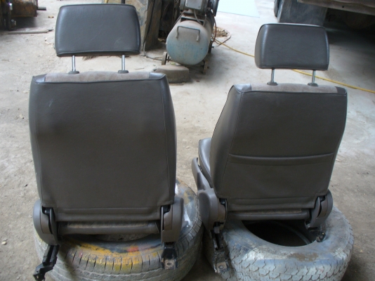 ขายเบาะเดิมๆๆๆ โตโยต้าD4D และดีแม็กหน่อยครับงามๆๆใชังานได้ดี ขายเบาะเดิมๆๆๆ โตโยต้าD4D และดีแม็กหน่อยครับงามๆๆใชังานได้ดี