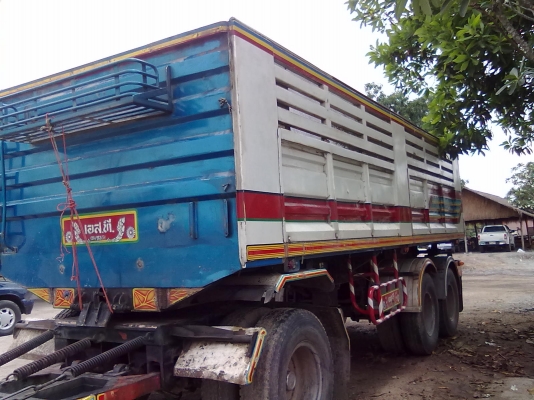 ขายหางพ่วง 3 เพลา ยาว 6.8 เมตร สภาพดี สนใจติดต่อ 081-2568658