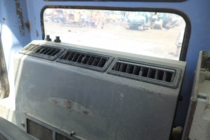 ขายด่วน..รถแบคโฮ  KOMATSU PC128US-1 รถสวย เก่าญี่ปุ่นแท้ แรงขุดดี ทำงานได้ไว ประหยัดน้ำมันสุดคุ้ม มีใบอินวอยล์ ราคาต่อรองได้.