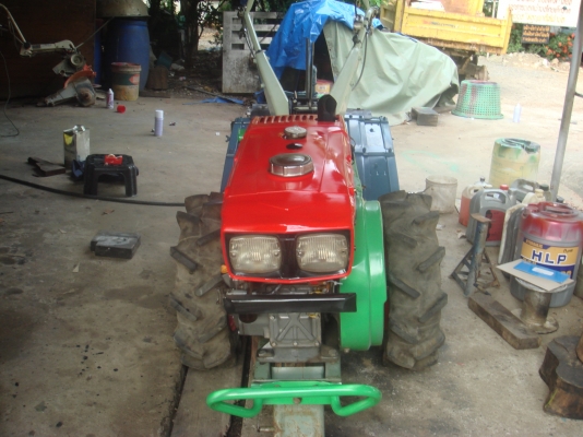 รถพรวนดิน