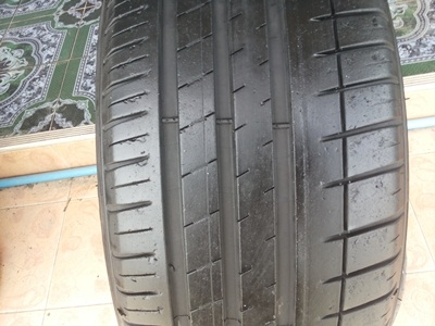 ขายยาง205/55/16 ปี 11 MICHERLIN PILOT SPORT3    1 ชุด