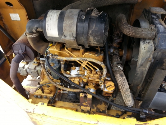 ขายด่วน..รถแบคโฮ KOMATSU PC10-6 รถสวย เก่าญี่ปุ่นแท้ แรงขุดดี ทำงานได้ไว ประหยัดน้ำมันสุดคุ้ม มีใบอินวอยล์ ราคาต่อรองได้. ขายด่วน..รถแบคโฮ KOMATSU PC10-6 รถสวย เก่าญี่ปุ่นแท้ แรงขุดดี ทำงานได้ไว ประหยัดน้ำมันสุดคุ้ม มีใบอินวอยล์ ราคาต่อรองได้.