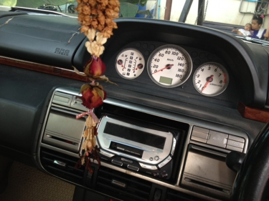 ขายรถ suv  นิสสัน เอ็กเทล