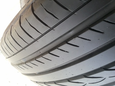 ขายยาง215/60/16 ปี12/2เส้นปี11/2เส้น YOKOHAMA  ADVAN  JAPAn   1 ชุด