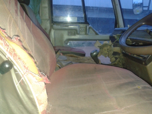 ขาย 6 ล้อดั้ม MITSUBISHI FUSO ไอ้หลง... ลูกค้าคุณราเมธ101 วางมัดจำกลางอากาศแล้ว ขอบคุณคับ.....