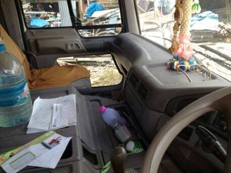 รถฮีโน่ 10 ล้อ เปอร์เฟีย ท้ายลาด 210 แรงม้า ( รถประกอบ ) สนใจติดต่อ 081 - 6079515 รถฮีโน่ 10 ล้อ เปอร์เฟีย ท้ายลาด 210 แรงม้า ( รถประกอบ ) สนใจติดต่อ 081 - 6079515