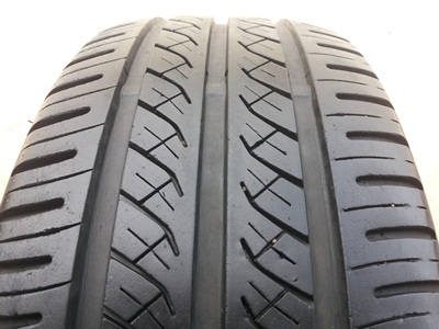 ขายยาง195/55/15 ปี 09 YOKOHAMA Adrive    1  ชุด