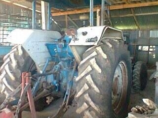 รถไถ่ ฟอร์ด 6640  สนใจติดต่อ 081 - 6079515