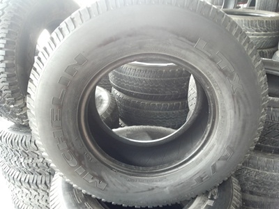 ขายยาง255/70/15 ปี 07 MICHERLIN LTX A/T 1 ชุด ขายยาง255/70/15 ปี 07 MICHERLIN LTX A/T 1 ชุด