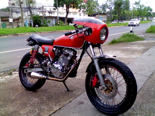 หนุ่ม ปราจีน : ขาย JX110 คาเฟ่ เครื่อง Lifan200 สวยๆแรงๆครับ