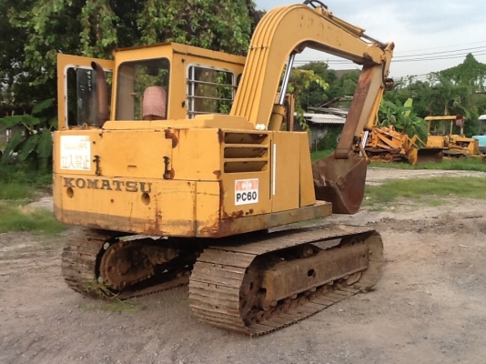 ขาย รถขุด แบ็คโฮ Komatsu PC 60-1 สภาพเยี่ยม จากญี่ปุ่น ไม่เคยใช้งานในเมืองไทย