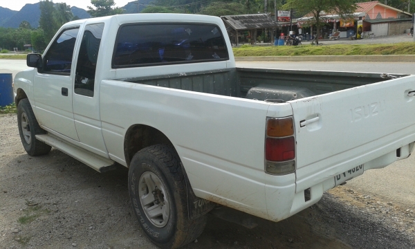 ขายรถอีซูซุมังกรทอง โรดีโอ4x4ปี96เครื่องดีคันซีสวยขายตามสภาพ((ฝากขาย)) ขายรถอีซูซุมังกรทอง โรดีโอ4x4ปี96เครื่องดีคันซีสวยขายตามสภาพ((ฝากขาย))