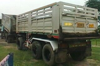 ISUZU ROCKY FXZ 240 HP 6SD1 ปี 40 นางฟ้าแท้ รถพ่วงแม่+ลูก แม่กระบะดั๊มพ์เหล็ก 12 ตันของสามิตรลอนเฉียง ลูก 3 เพลาดั๊มพ์ของอู่ ป.รุ่งเรืองขอนแก่นสภาพสวย เครื่องแน่นแรงดีไม่มีเยิ้ม ภายในเก๋งคอนโซลสวยครบ แอร์เย็น พวงมาลัยเพาเวอร์ ระบบเบรคทริ๊ปฟี้ ช่วงล่างคัช ISUZU ROCKY FXZ 240 HP 6SD1 ปี 40 นางฟ้าแท้ รถพ่วงแม่+ลูก แม่กระบะดั๊มพ์เหล็ก 12 ตันของสามิตรลอนเฉียง ลูก 3 เพลาดั๊มพ์ของอู่ ป.รุ่งเรืองขอนแก่นสภาพสวย เครื่องแน่นแรงดีไม่มีเยิ้ม ภายในเก๋งคอนโซลสวยครบ แอร์เย็น พวงมาลัยเพาเวอร์ ระบบเบรคทริ๊ปฟี้ ช่วงล่างคัช