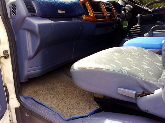 6 ล้อกลาง HINO *Euro.2* MEGA FC4J 150 แรงม้า+Turbo+Inter *ยาว 5.50 ม.* รถสวยเดิม+สวยจริง * รถห้างแท้ ๆ *