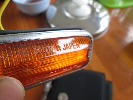 ไฟเลี้ยว mazda 1000 ตรงรุ่น japan