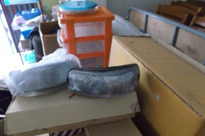 ไฟหลี่มุม mazda 1000