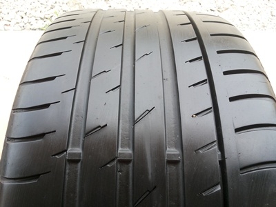 ขายยาง265/35/18 ปี 12 CONTi    1  คู่