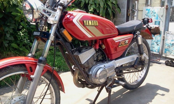 ขาย Yamaha RXS แต่งแนวจิ๊กโก๋ เครื่องฟิต ๆ  ทะเบียนเต๊มพร้อมโอน