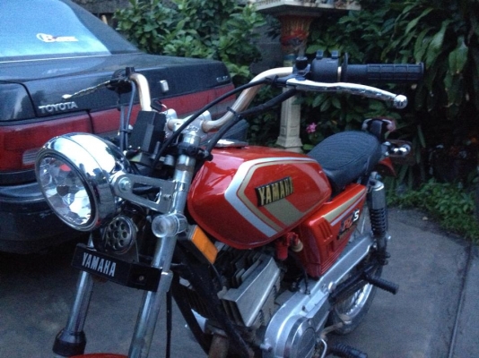 ขาย Yamaha RXS แต่งแนวจิ๊กโก๋ เครื่องฟิต ๆ  ทะเบียนเต๊มพร้อมโอน