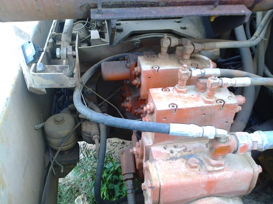 PC120-3 ช่วงล่างได้ เครื่องได้ ปั้มได้ บอดี้เดิม ไม่ค่อยสวย....