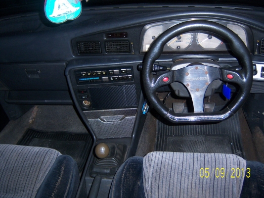 โคโรน่าสวยๆไม่แท๊กซี่ ดิสเบรค4ล้อ