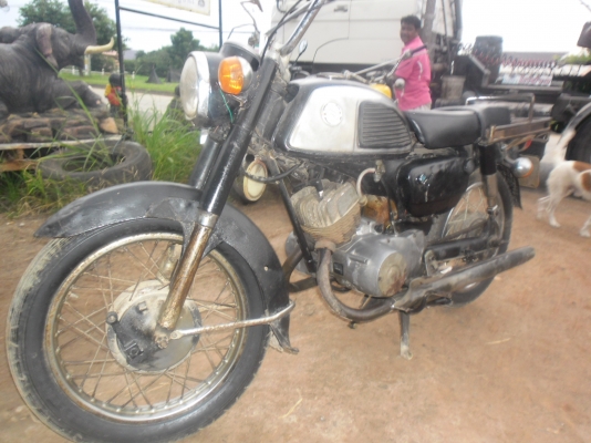 ส่งคุณ สำรวย อินทรพิทักษ์ อ.บางละมุง จ.ชลบุรี ครับ