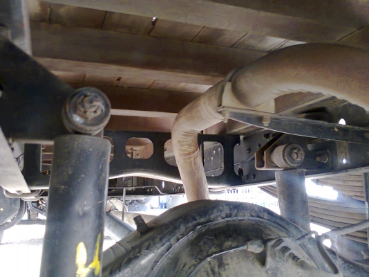 6 ล้อ HINO FD3HLA  195 แรงม้า ยาว 6 เมตร ปี 47