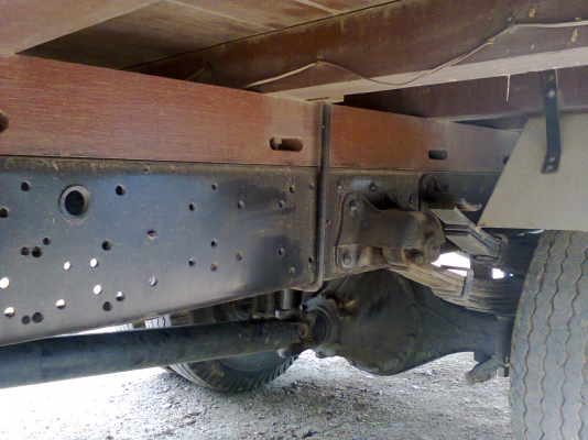 6 ล้อ HINO FD3HLA  195 แรงม้า ยาว 6 เมตร ปี 47