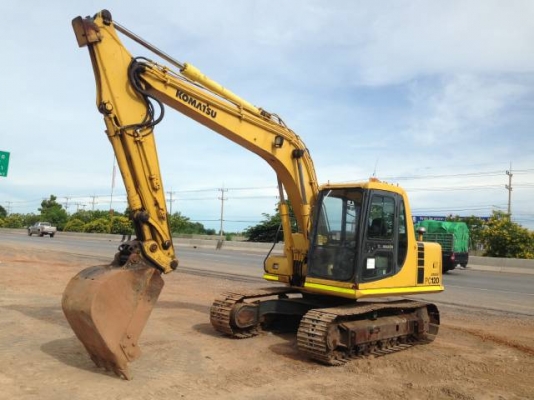 ขายรถแบคโฮ KOMATSU PC120-6 มี VDOครับ ระบบไฟฟ้าเต็ม รถนอกนำเข้าสภาพสวย สนใจติดต่อ 081-2990958