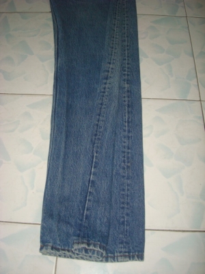 # 8938 # ยีนส์ Levi's 501 ผ้าทราย ของแท้ มือสอง เอว 31 ยาว 31แป็กเงิน เนื้อทรายสวย ตะเข็บสวย # 8938 # ยีนส์ Levi's 501 ผ้าทราย ของแท้ มือสอง เอว 31 ยาว 31แป็กเงิน เนื้อทรายสวย ตะเข็บสวย