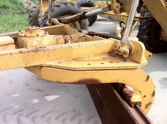 ขายรถเกรด Caterpillar 140G มี Ripper สภาพสวย นำเข้าจาก USA ไม่เคยใช้งานในไทย