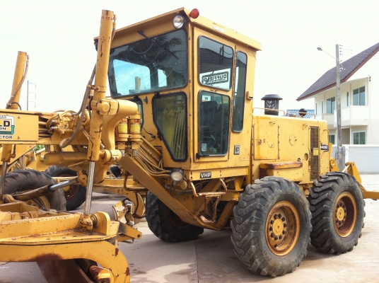 ขายรถเกรด Caterpillar 140G มี Ripper สภาพสวย นำเข้าจาก USA ไม่เคยใช้งานในไทย