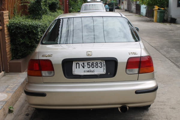 ขาย ปี96 HONDA CIVIC VTI-L โฉมตาโต เกียร์ธรรมดา ขาย ปี96 HONDA CIVIC VTI-L โฉมตาโต เกียร์ธรรมดา