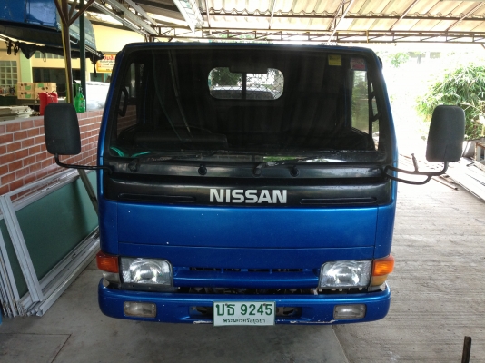 Nissan Atlas Benzine+LPG 258,000-